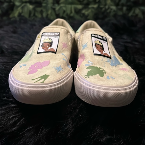 DISNEY x Court Rallye 'THE PRINCESS and the FROG Slip In Shoes GirlsSz 2 TIANA - Picture 8 of 15